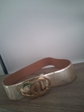 Chanel 03A Gold Leather Belt